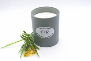 R&G Essentials Black Amber and Lavender Candle